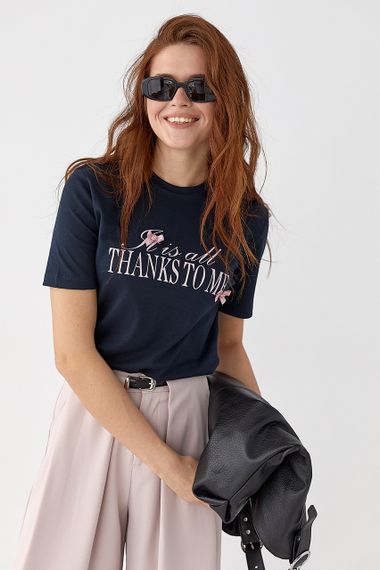 Футболка з написом і бантами - темно-синій цвет, M (є розміри)