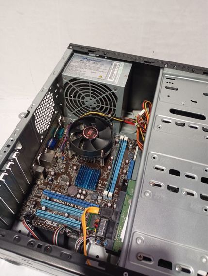 ПК GameMax ET-210-NP Tower / Intel Core 2 Quad Q8300 (4 ядра по 2.5 GHz) / 8 GB DDR3 / 320 GB HDD / Intel HD GMA X4500 / 350W б/в | Зображення 5