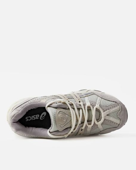 Демісезонні кросівки Asics колір бежевий | Зображення 6