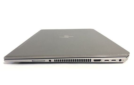 Мобільна робоча станція Б-клас HP ZBook Studio G5 / 15.6" (1920x1080) IPS / Intel Core i7-8750H (6 (12) ядер по 2.2 - 4.1 GHz) / 16 GB DDR4 / 256 GB SSD / nVidia Quadro P1000, 4 GB DDR5, 128-bit / WebCam / Win 11 Pro б/в + Подарунок Накопичувач 64 ГБ | Зображення 5
