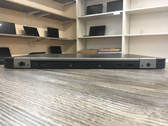 Ноутбук Dell Latitude E5570 15.6  FHD,IPS/i5-6300U/8Gb/SSD256 | Зображення 4