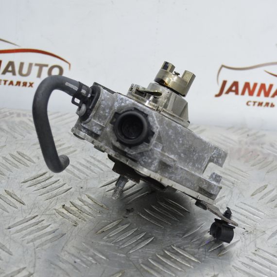 Вакуумний насос 1.0 EcoBoost Ford B- C-Max Focus III Fiesta VI Tourneo Форд Фокус Фієста Турнео CM5G2A451GA | Зображення 2