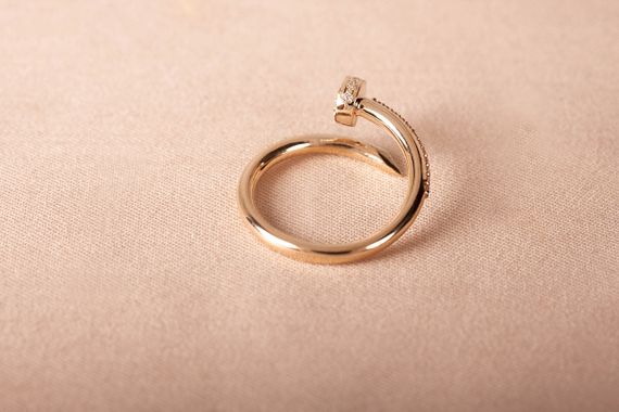 Кольцо гвоздь  из желтого золота с фианитами | Зображення 8