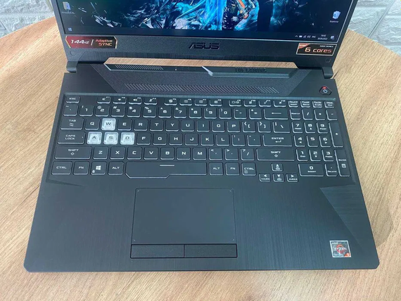 Ноутбук Asus TUF A15 15.6"FHD/IPS/144Hz/Ryzen 5 5600H/16/SSD512/RTX3050Ti-4Gb | Зображення 3