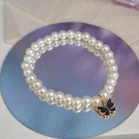 Браслет з перлинками з метеликом, браслетик з перлинами, браслет метелик з перлинами, браслет перлинки, браслет з перлинок