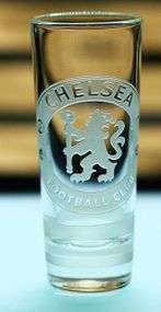 Стеклянная рюмка 60мл ФК Челси Chelsea с гравировкой подарок для фаната футбольный стопка