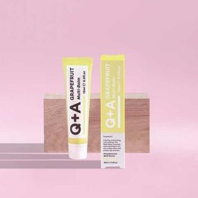 Бальзам для губ з грейпфрутом Q+A Grapefruit Multi Balm 15 мл