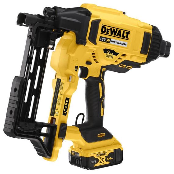 Степлер скобозабивний акумуляторний безщітковий DeWALT DCFS950P2 | Зображення 1