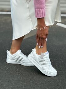 жіночі кеди