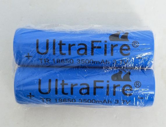 Акумулятор високострумовий комплект 2 штуки 18650 3.7 V 3500 mAh батарея літій-іонна Li-Ion UltraFire
