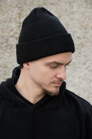 Трикотажна шапка Without Prestige Destroyed Black