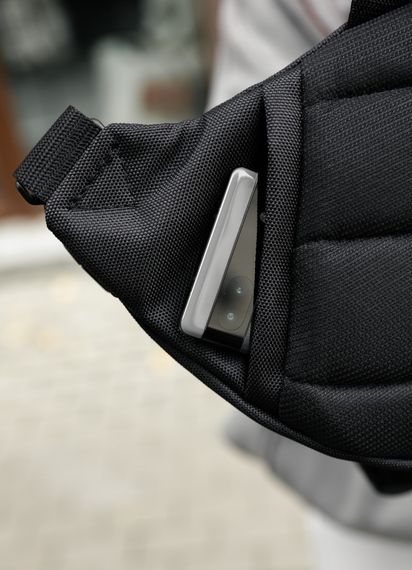 Жіноча сумка бананка Sambag Dynamicdart чорна 38 × 21 × 7 см (80411065) | Зображення 2