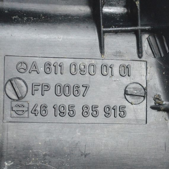 Кришка повітряного фільтра 2.2 CDI Mercedes Benz C-Class W202 корпус Мерседес A6110900101 | Зображення 3