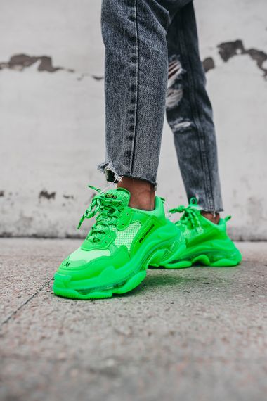 Кроссовки B*lenc/aga Tr!ple S Neon Green , Вьетнам 0109 44 28 см