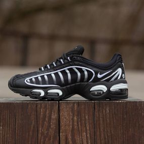 Демісезонні кросівки Nike MAX AIR колір чорний/білий