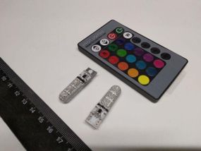 Лампа світлодіод б/ц 12V W5W T10 RGB з пультом для перемикання кольорів