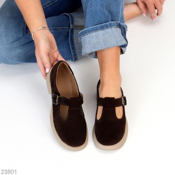Замшеві демі туфлі на ремінці натуральна замша низький хід колір Шоколад 40