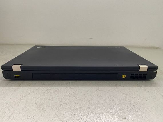 Ноутбук Б-класc Lenovo ThinkPad T530 / 15.6" (1600x900) TN / Intel Core i5-3230M (2 (4) ядра по 2.6 - 3.2 GHz) / 8 GB DDR3 / 128 GB SSD / NVS 5200M, 1 GB / WebCam б/у + Подарок интерактивная зубная щетка Colgate | Зображення 8