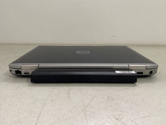 Ноутбук Dell Latitude E6330 / 13.3" (1366x768) TN / Intel Core i7-3520M (2 (4) ядра по 2.9 - 3.6 GHz) / 8 GB DDR3 / 128 GB SSD / Intel HD Graphics 4000 / WebCam / DVD-ROM б/у | Зображення 5
