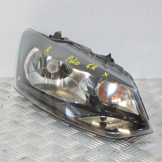 Фара права Volkswagen Polo V 2009-2014 Фара передня права Фольксваген Поло 5 6R1941016E
