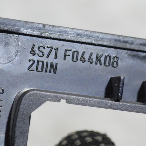 Рамка годинника Ford Mondeo III 2000-2007 декоративна накладка світло сірий Форд Мондео 3 4S71F044K08 | Зображення 5