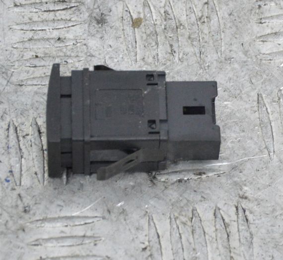 Кнопка аварійного сигналу Volkswagen Polo 2001-2024 Кнопка аварійки Фольксваген Поло 6Q0953235A | Зображення 1