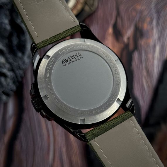 Патріотичний наручний годинник Awarder Embroidery Black-Red Green Automatic 10ATM | Зображення 7