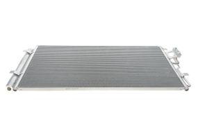 Радиатор кондиционера с осушителем Hyundai Santa Fe II 2.4 10-12 82005311