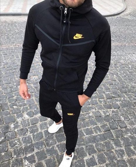 Чоловічий спортивний костюм Nike чорний
