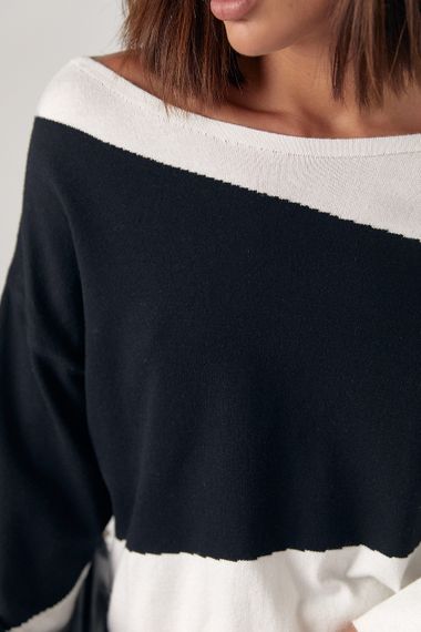 Жіночий джемпер у стилі колор-блок - білий з чорним цвет, ONE SIZE (є розміри) | Зображення 3
