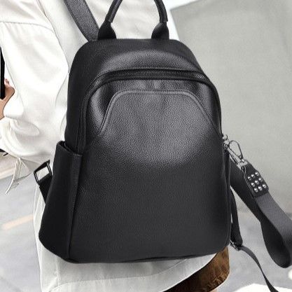 Жіночий класичний шкіряний рюкзак чорний міського типу 85378
