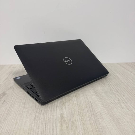 Ультрабук Dell Latitude 5500 / 15.6" (1920x1080) IPS / Intel Core i7-8665U (4 (8) ядра по 1.9 - 4.8 GHz) / 16 GB DDR4 / 256 GB SSD / AMD Radeon 540x, 2 GB GDDR5, 64-bit / WebCam б/у | Зображення 7