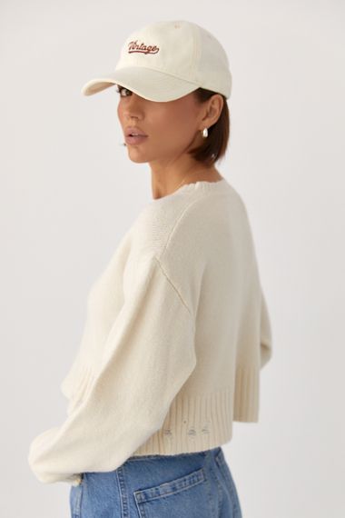 Укорочена в’язана кофта зі рваним ефектом - молочний цвет, ONE SIZE (є розміри) | Зображення 1