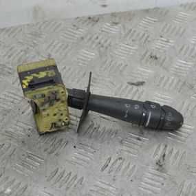 Перемикач двірників правий Renault Megane I 1995-2002 Підрульовий перемикач правий Рено Меган 1