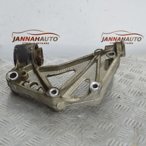 Важіль передньої підвіски правий Seat Cordoba Ibiza III IV кронштейн верхній Сеат Кордоба Ібіца 6Q0199294D | Зображення 4