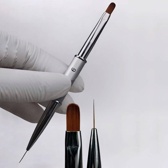 Двосторонній пензлик гель+лайнер SAGA  №9 з ковпачками | Зображення 1