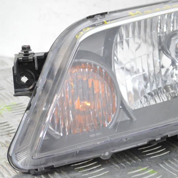 Фара ліва Mazda 323 BJ 2001-2003 рестайлінг Фара передня ліва Мазда 323 BL4D510L0D | Зображення 1