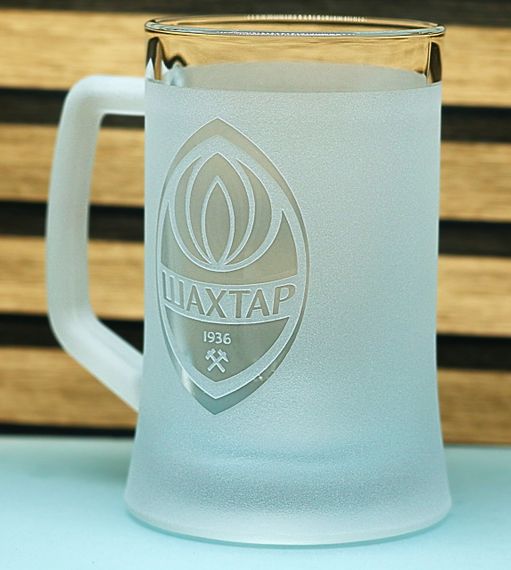 Пивной бокал 670 мл ФК Шахтер Донецк с гравировкой подарок для фаната ФК футбольная кружка | Зображення 2