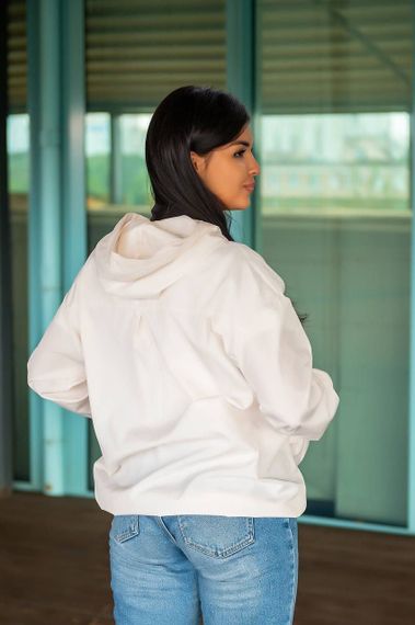 Женская свободная ветровка оверсайз с капюшоном FC1829 размер 50/54, цвет белый | Зображення 4