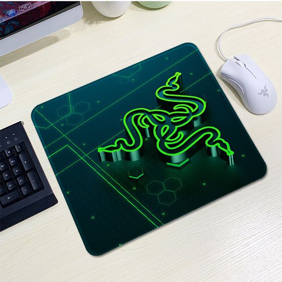 Килимок 200*240 тканинний RAZER 10, товщина 2 мм, колір Black/Green, Пакет