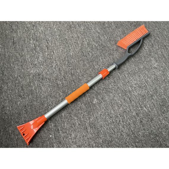 Щетка для авто 90-120 см раздвижная WCC-2268 WERK | Зображення 1