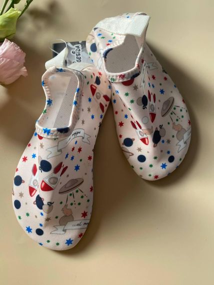 Дитячі аквашузи для хлопчика коралки Космос 28 розмір | Зображення 1