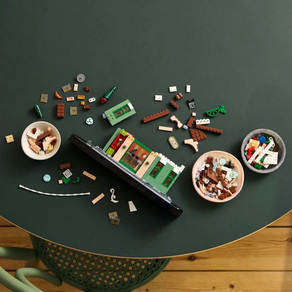 Конструктор LEGO Icons Французька кав&#039;ярня 10362 | Зображення 6