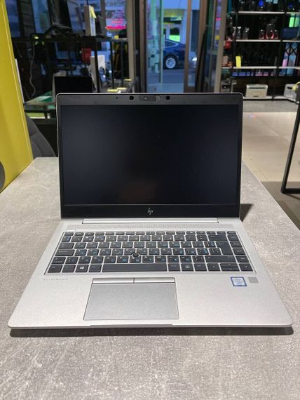 Ультрабук HP EliteBook 840 G6 / 14" (1920x1080) IPS / Intel Core i5-8250U (4 (8) ядра по 1.6 - 3.4 GHz) / 8 GB DDR4 / 240 GB SSD / Intel UHD Graphics 620 / WebCam б/у | Зображення 2
