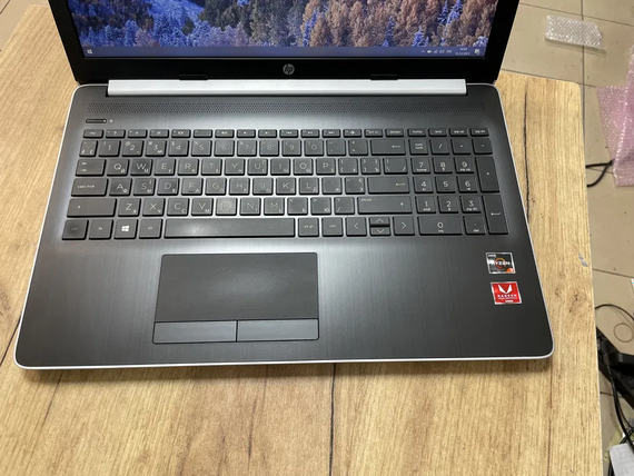 Ноутбук HP 15-db1012ua 15.6 FHD Ryzen 3 3200U/8gb/256ssd/Vega 3 Graphics | Зображення 3