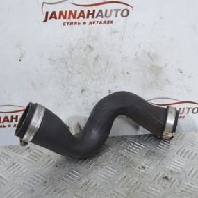 Патрубок інтеркулера 1.0 Ford Focus III 2010-2018 Трубка системи охолодження Форд Фокус 3 CV616K863AF