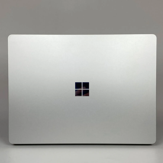 Нетбук Б-класс Microsoft Surface Laptop GO 2 / 12.4" (1536x1024) IPS Touch / Intel Core i5-1135G7 (4 (8) ядра по 2.4 - 4.2 GHz) / 8 GB DDR4 / 128 GB SSD / Intel Iris Xe Graphics / WebCam / Type-C б/у + Подарок Беспроводная мышь / USB | Зображення 4