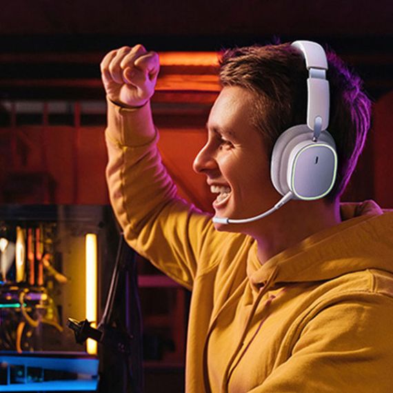 Накладні бездротові навушники Baseus AeQur GH02 Gaming (A00050800) Moon White | Зображення 5