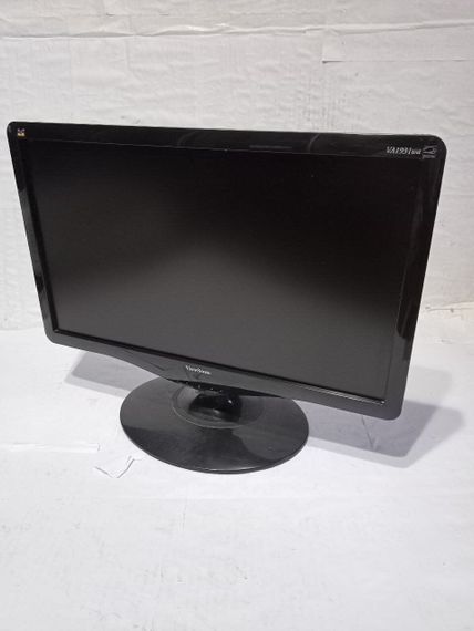 Комплект ПК: Fujitsu Esprimo E420 E85+ SFF / Intel Core i3-4160 (2 (4) ядра по 3.6 GHz) / 8 GB DDR3 / 500 GB HDD / Intel HD Graphics 4400 + Монітор ViewSonic VA1931wa / 19" (1366x768) TN / 1x VGA / VESA 100x100 б/в | Зображення 3