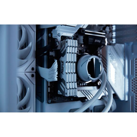 Модуль памяти для компьютера DDR5 48GB (2x24GB) 8000 MHz Renegade White/Silver Kingston Fury (ex.HyperX) (KF580C38RWK2-48) | Зображення 7